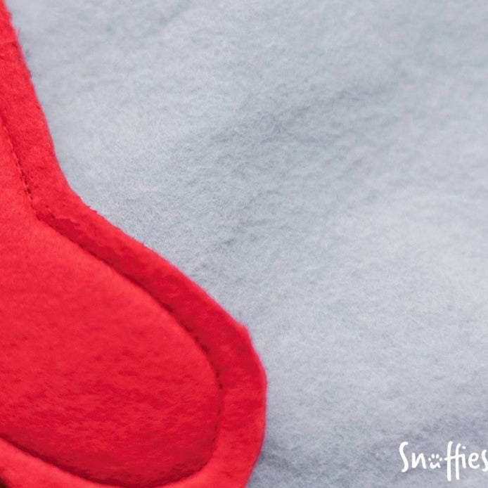 Max Snuffies Mat - 3 Red Rovers