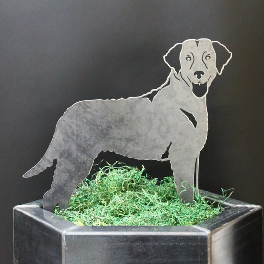 Chesapeake Bay Retriever Corten Steel Outdoor Silhouette