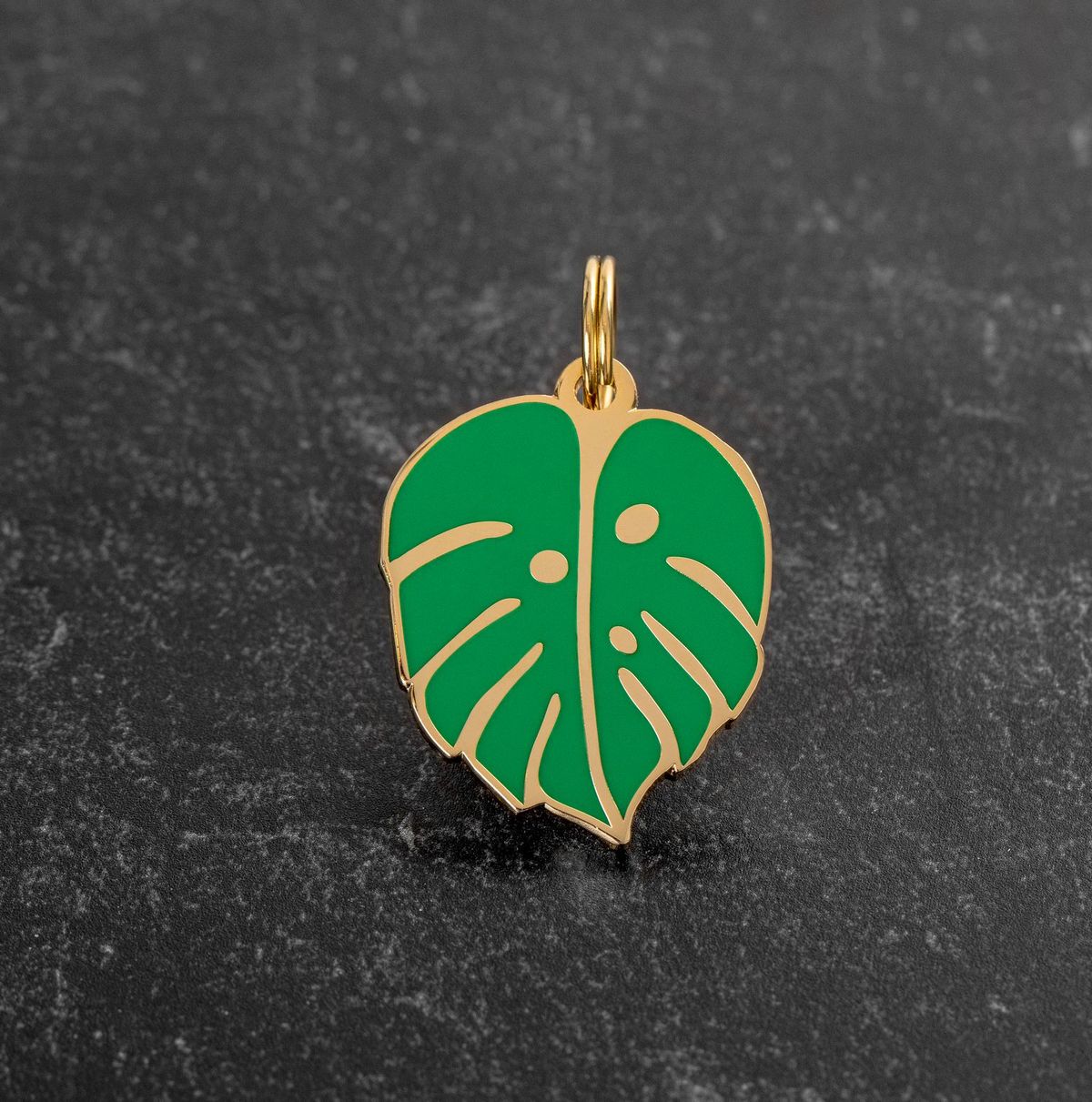 Monstera Leaf Pet ID Tag - 3 Red Rovers